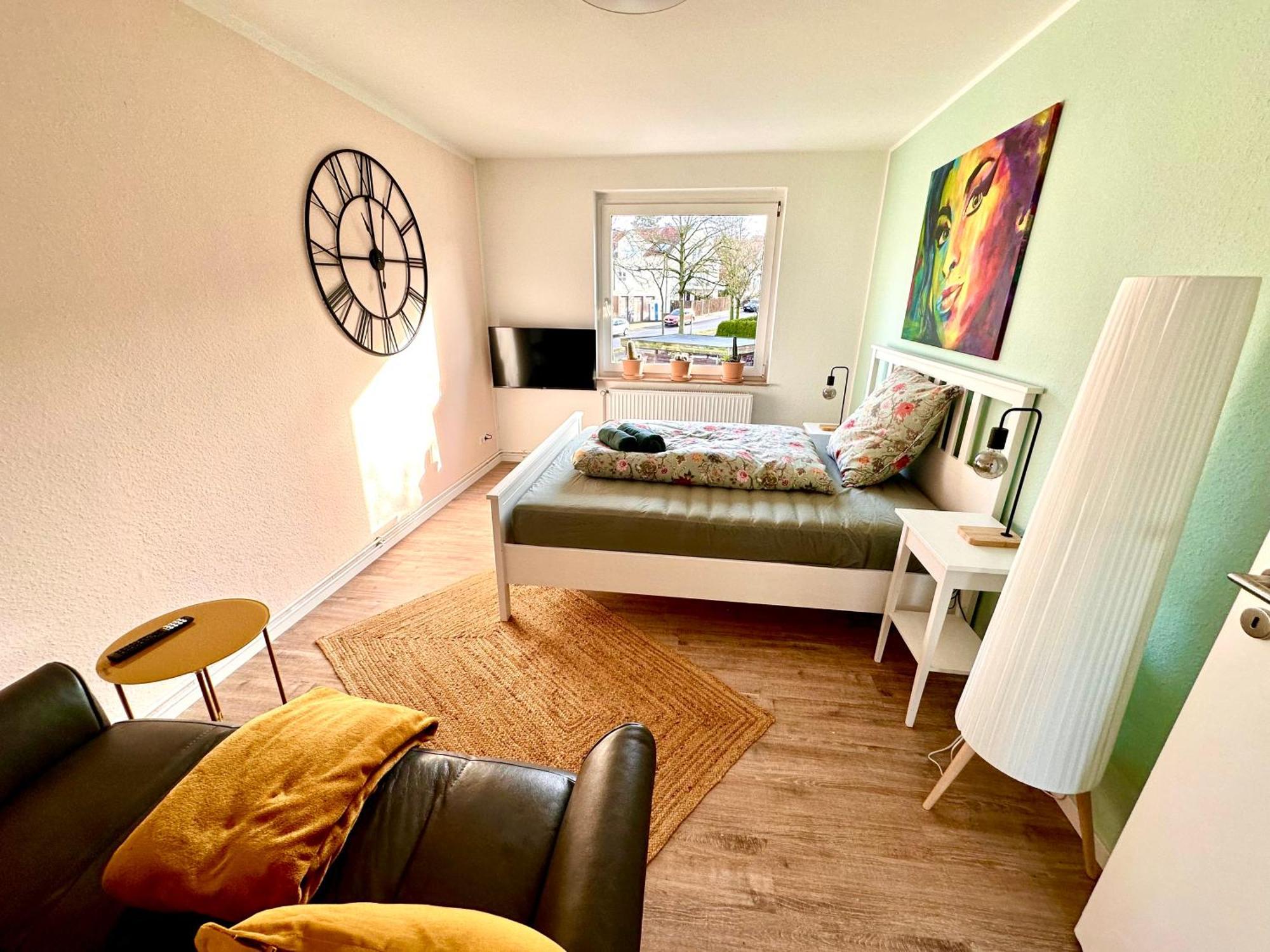 Akram Appartement III - Ruhig, Stadtnah Hildesheim Bagian luar foto