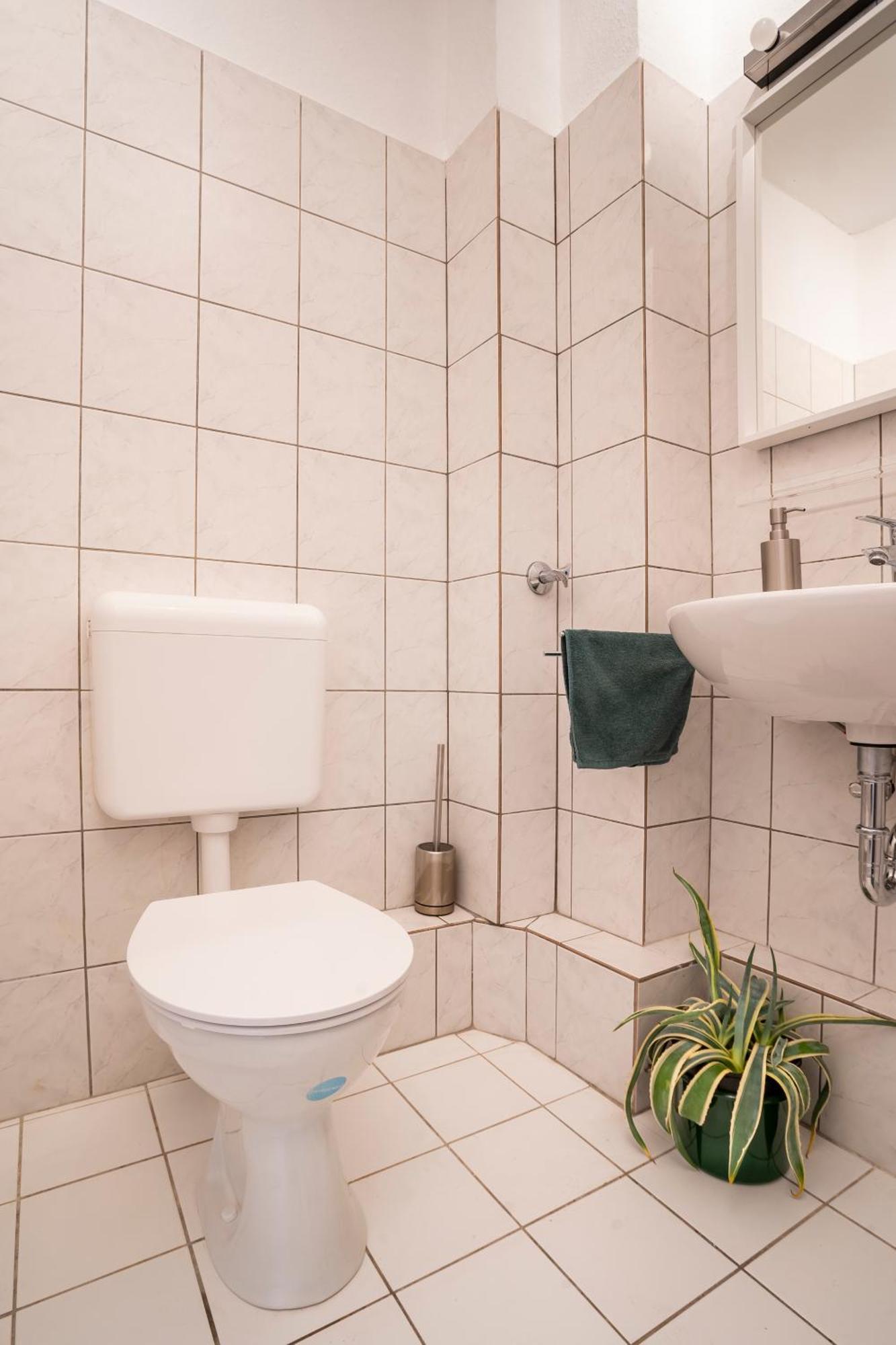 Akram Appartement III - Ruhig, Stadtnah Hildesheim Bagian luar foto